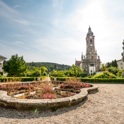 Stift-Zwettl1-c-Waldviertel-Tourismus_www.ishootpeople.at_